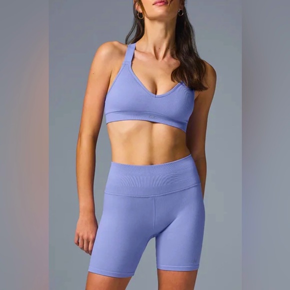 🆕Alo🎱 Seamless Ribbed Favorite Bra Limited: Lilac Blue Sz XS - Picture 4 of 12